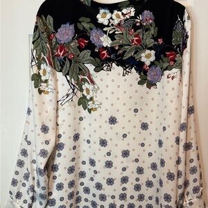 Chico's Black and Cream Floral Blouse Sz 3 (16-18)